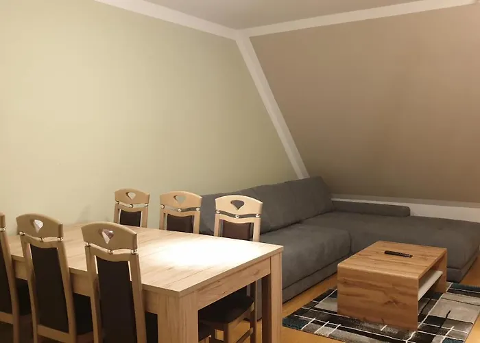 Elegance Apartment