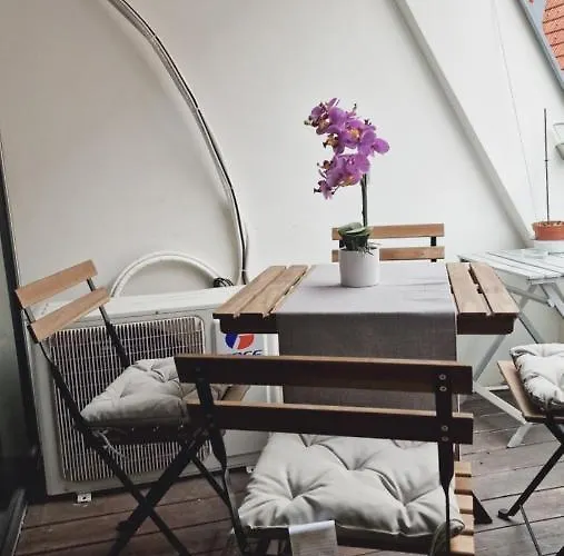 Apartment Elegance *